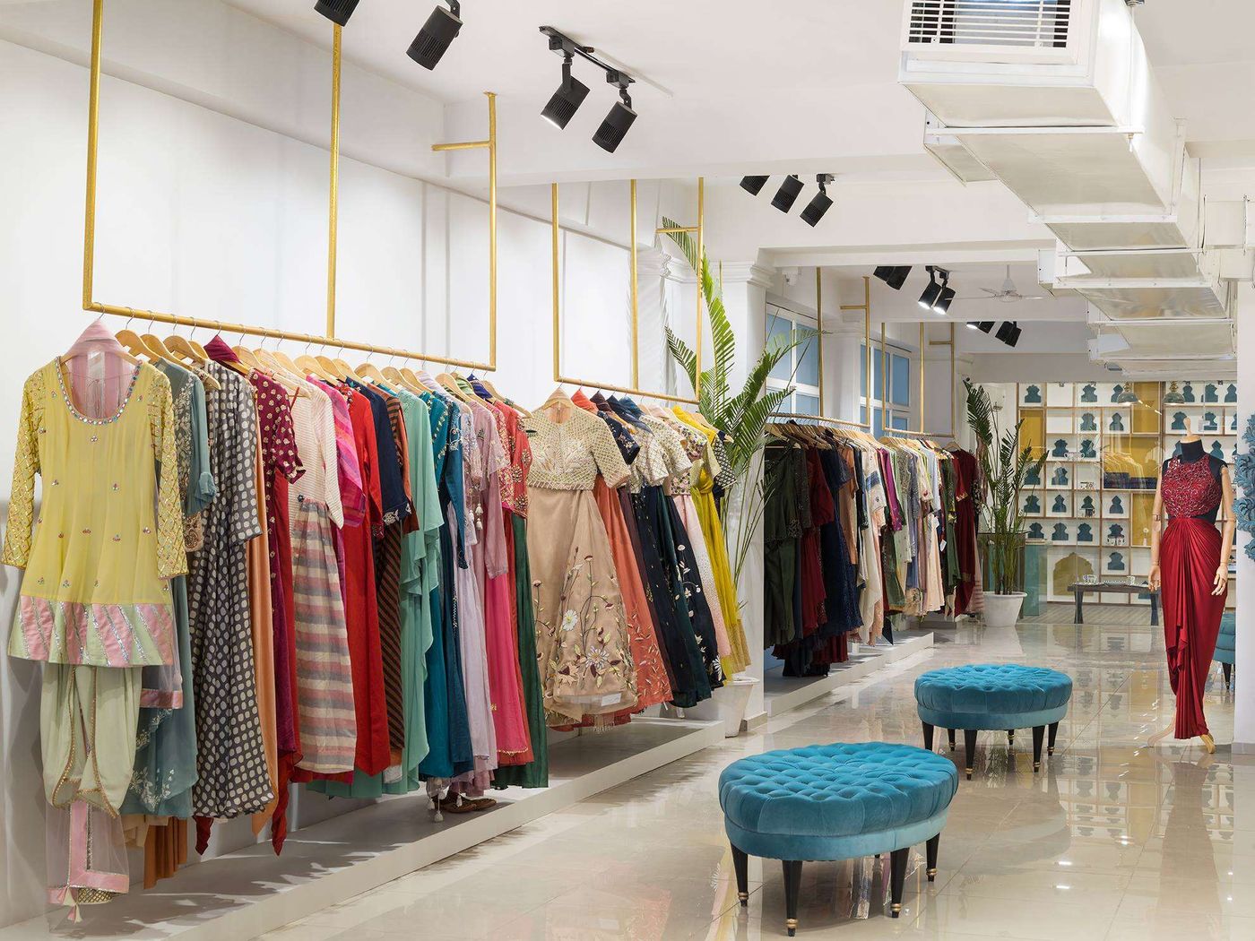 Inside Amiraah, Kanpur — interior 17