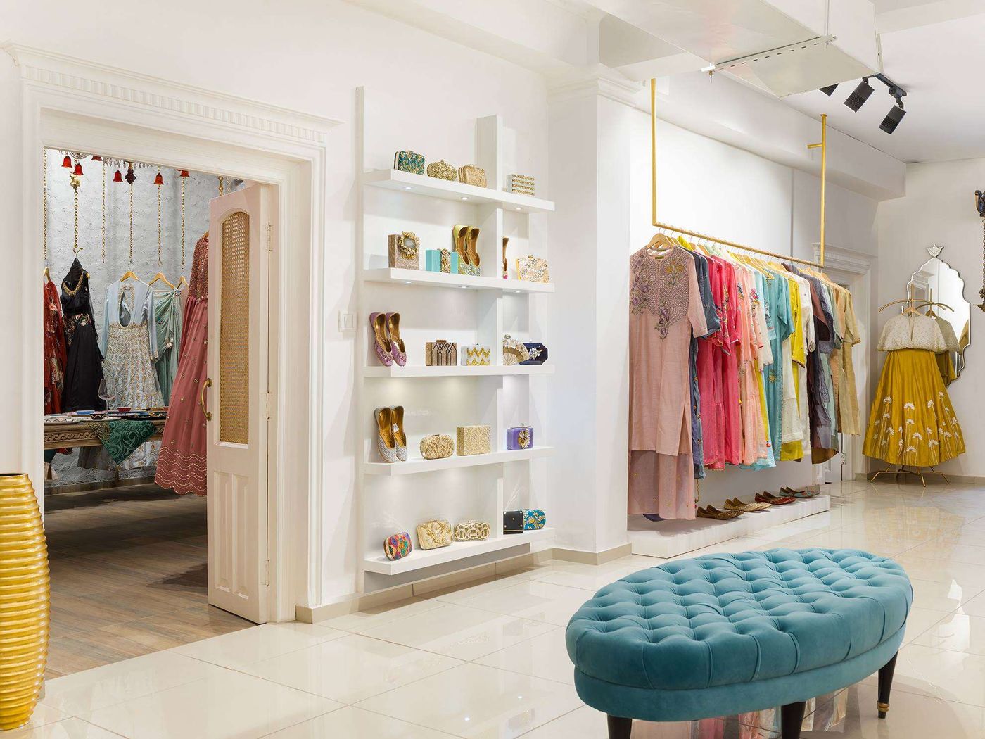 Inside Amiraah, Kanpur — interior 18